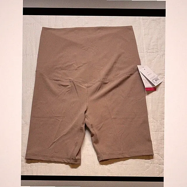 Isabel by Ingrid & Isabel Maternity Active Bike Shorts XL Taupe Full Panel NWT