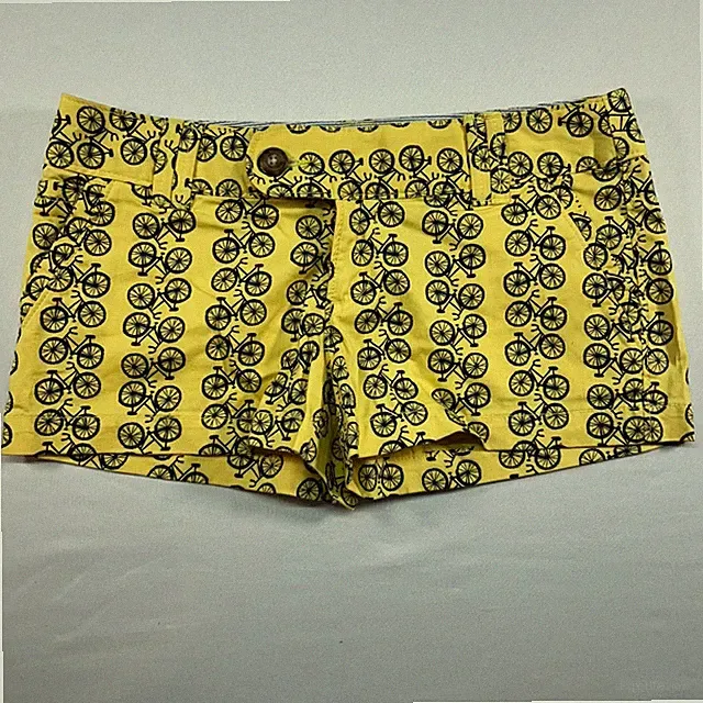 Red Camel Yellow Bicycle Print Shorts Womens Size 3 Novelty Pattern Cotton Blend