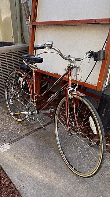 SCHWINN WORLD TOURIST 53 cm Road Bicycle 10 speed Maroon tuned