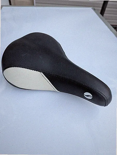 VELO ROAD BICYCLE COMFORT ZONE SEAT SADDLE Two Tones Black/Cream 11"X8"